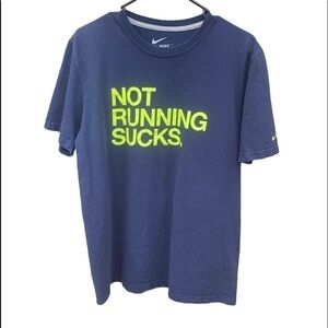 Nike T‎ shirt. Size medium.